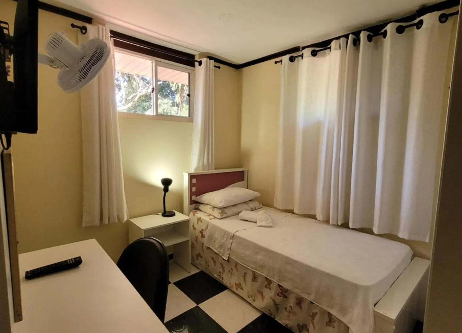 Kzazendf Cama E Cafe Asa Sul Brazil